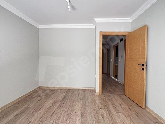 ÇEKMEKÖY MEHMETAKİF MAHALLESİNDE 2+1 SIFR ÇİFT BALKON AYRI MUTFAKLI BU FİYATA DAİRE KALMADI - Görsel 19