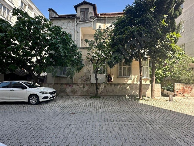 K.CEKMECE CUMHURİYET MAH DE  SATILIK  255 M2 ARSA İCERİSİNDE İMARLI MÜSTAKIL BİNA - Görsel 5