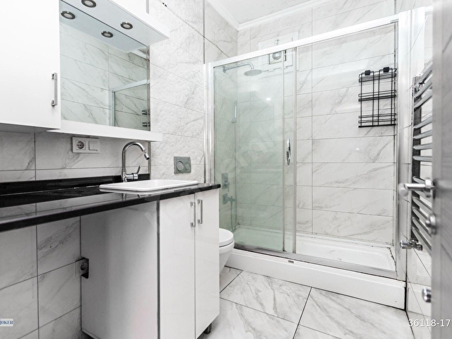 Feneryolu Merkezi Konum Bahçe Kullanımlı Kiralık 1+1 Daire - Görsel 12
