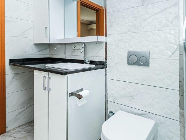 Feneryolu Merkezi Konum Bahçe Kullanımlı Kiralık 1+1 Daire - Görsel 14