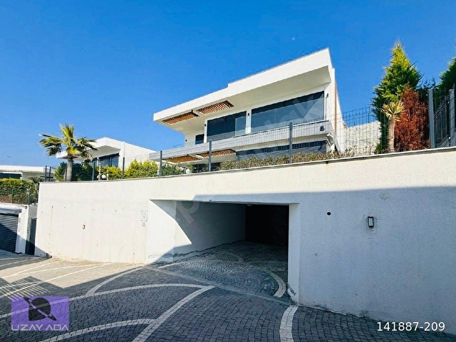 Karaova mah.Full eşyalı, özel havuzlu,deniz manzaralı,tek müstakil 4+1 satılık villa - Görsel 4