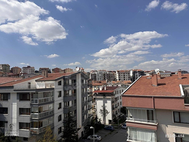 Eryılmazdan Bağcılarda çift teraslı dubleks