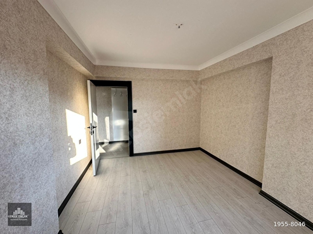 UZMAN EMLAK 19 MAYIS MH ÖZGÜRLÜK CADDESİNDE ORTA KATTA FULL YAPILI 3+1 DAİRE - Görsel 6