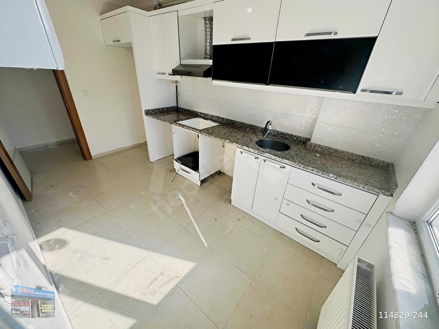 Ahatlı da 3.kat asansörlü doğalgaz lı 135m2 satılık kupon dai - Görsel 10