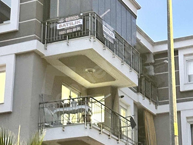 Ahatlı da 3.kat asansörlü doğalgaz lı 135m2 satılık kupon dai - Görsel 2
