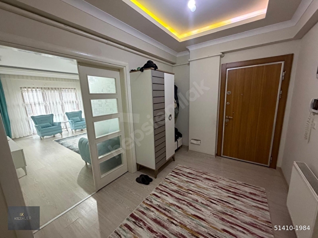 KARŞIYAKA DA KİRALIK SİTE İÇERİSİN DE KİRALIK DOĞALGAZLI DAİRE - Görsel 6