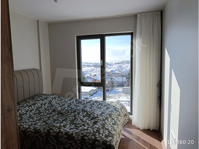 Güzelyurt İlçesinde Özel Tasarım Müstakil Villa-4+1-220 m²-Garajlı - Görsel 23