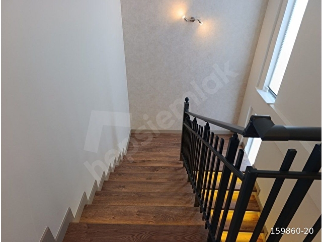Güzelyurt İlçesinde Özel Tasarım Müstakil Villa-4+1-220 m²-Garajlı - Görsel 14