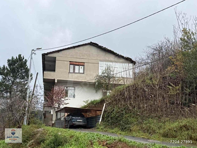 ÜMRANIYE TOPAĞACI BINGÖL CADDESI ÜZERINDE 280M2 5+2 BİNA