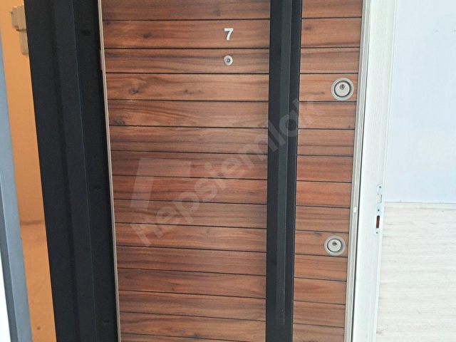 BORNOVA ATA DURAĞI-EGE KAMPÜS YAKINI 3 YILLIK BİNADA KİRALIK 1+1 DAİRE - Görsel 25