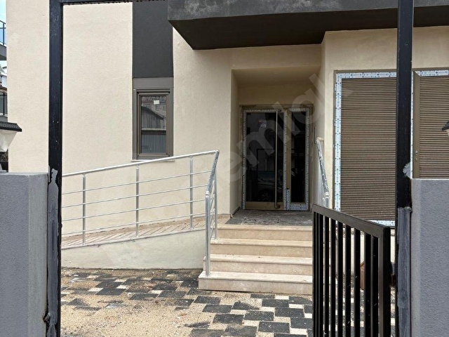 DÖŞEMEALTİNDA HİPODRUM YAKINI SATILIK SIFIR 1+1 YÜKSEK GİRİŞ - Görsel 3