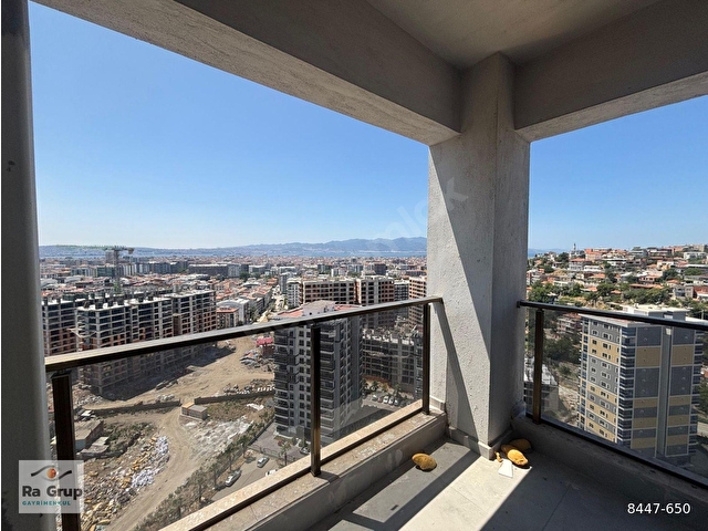 KARŞIYAKA ROGE TOWERDA HARİKA DENİZ MANZARALI 3+1 SATILIK DAİRE Ş-6 - Görsel 16