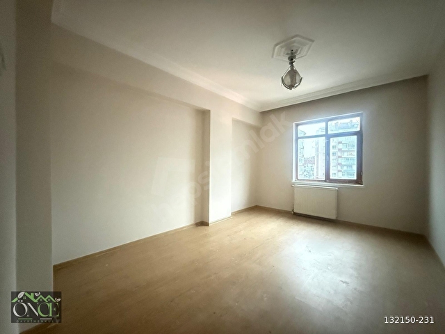 DUTLUK METRO DURAĞI YAKINI ARA KAT MANZARALI GENİŞ 3+1 DAİRE - Görsel 6