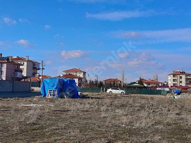 BOZKUŞTAN ATATÜRK MAHALLESİNDE 207 M2 HİSSELİ TEK  TAPU TOPLAM 623 M2 3HİSSELİ  KONUT İMARLI ARSA - Görsel 4