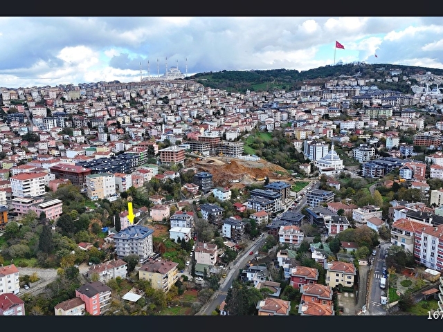 AVANTAGEDAN Beylerbeyi Burhaniyede Site İçi 2+1 Daire - Görsel 4