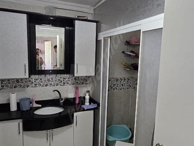Güvenevlerde Köşebaşında Cadde Üzeri 3+1 Satılık Daire - Görsel 6