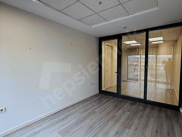 Maidan da 50 Net M² Kiralık Bölmeli Yapılı Manzaralı Ofis - Görsel 6