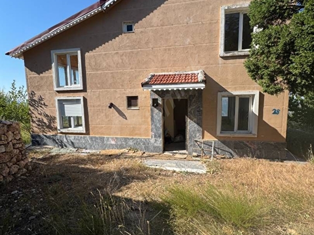 Feslikan yaylasında site içinde manzaralı denize 45dk büyük bahçeli - Görsel 5