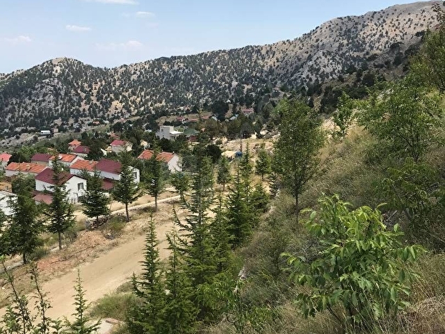 Feslikan yaylasında site içinde manzaralı denize 45dk büyük bahçeli - Görsel 4