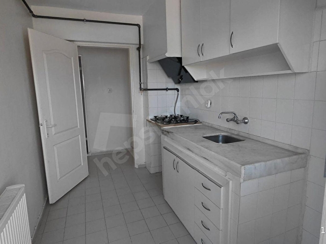 BORNOVA EVKA 4 2+1 DOĞALGAZLI FERAH KİRALIK DAİRE - Görsel 17