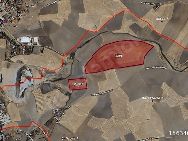AGENDEN ACİLL YATIRIM FIRSATI GÖLETE VE İMARA YAKIN 982m ARSA