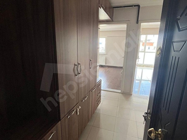 RW ALYANSTAN GİRNE MAH.DE SİTE İÇİNDE KİRALIK 2+1 DAİRE - Görsel 7