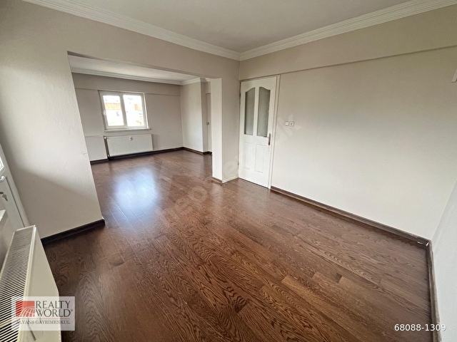 RW ALYANSTAN GİRNE MAH.DE SİTE İÇİNDE KİRALIK 2+1 DAİRE - Görsel 12