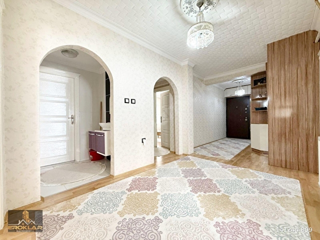 EROKLARDAN CADDE ÜZERİ FUL YAPILI TERAS BALKON KREDİYE UYGUN 3+1 - Görsel 25