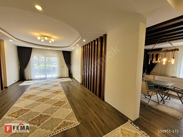 Sitede Bahçeli Kiralık 6+1 Modern Villa -For Rent | FEMA - Görsel 8