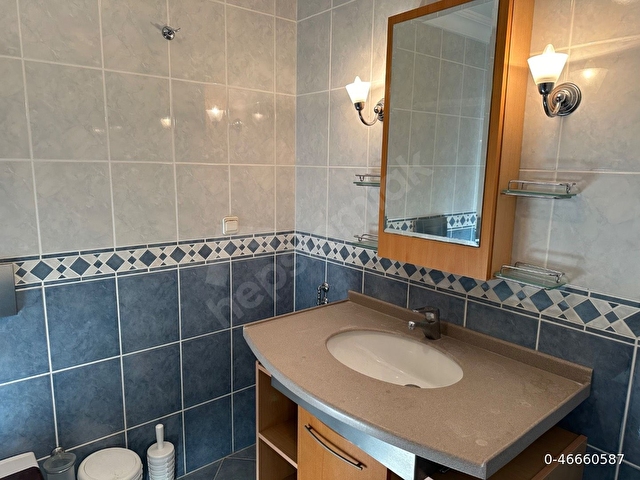 Prestijli köşe villa, merkezi konumda, Bahçeşehirin kalbinde ofis ve aile kullanımına uygun. - Görsel 4