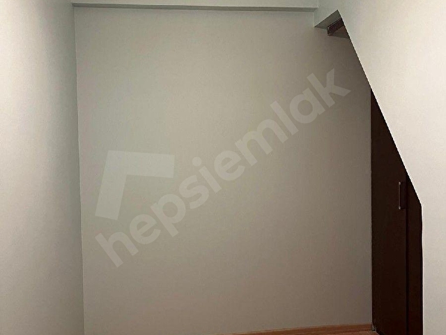HALICIOĞLU SÜTLÜCE DE SATILIK DUBLEKS DAİRE - Görsel 12