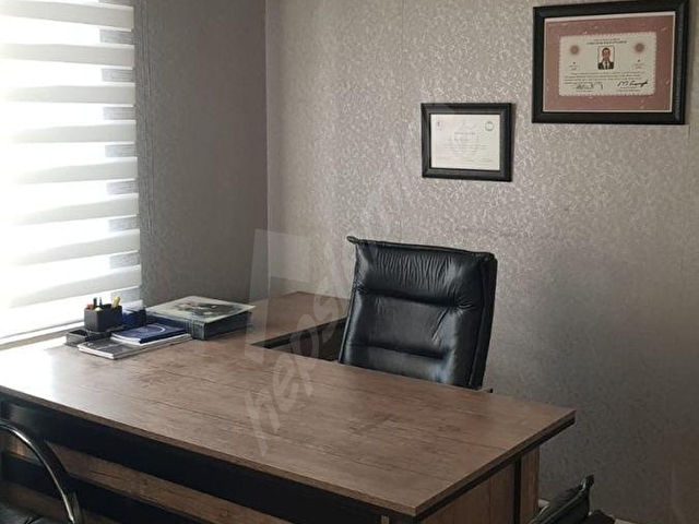 EMLAKZADEDEN ÇETİNEMEÇ BULVARI ÜZERİNDE ACİL SATILIK 3+1 DAİRE VE OFİS - Görsel 14
