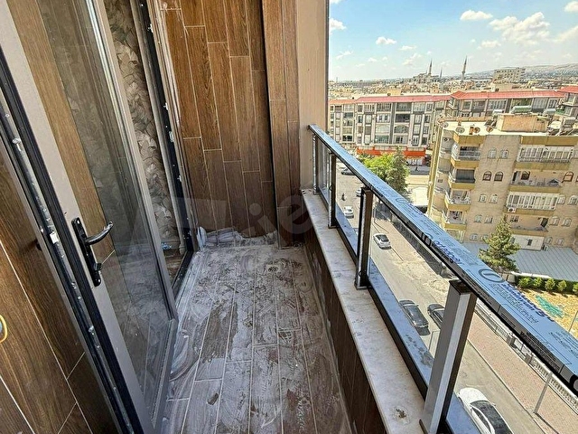 KADİR SAÇAKLIDAN ŞEHİR HASTANESİ CİVARI LÜX 1+1 - Görsel 9