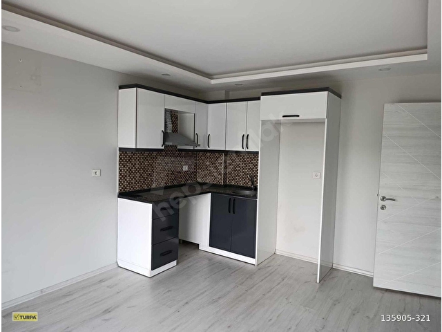 BERGAMA FATİH MAHALLESİNDE 2+1 AÇIK MUTFAK DAİRE
