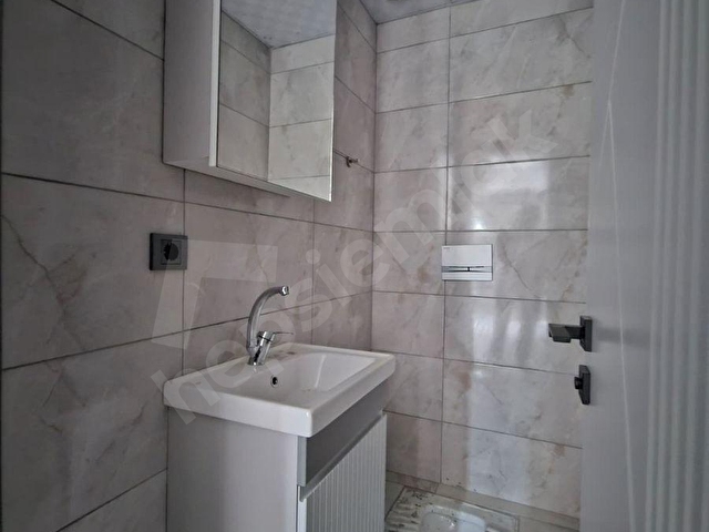 Denizli çakmak mahallesinde 2+1 120 m2 cadde üstünde satılık daire - Görsel 25