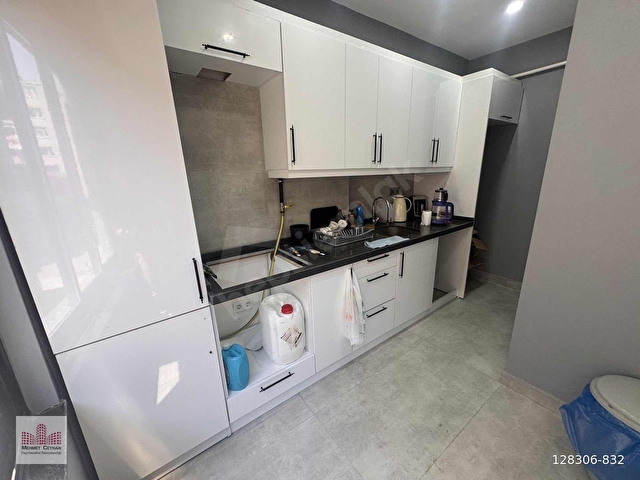MEHMET CEYHAN DAN YEŞİLOVA MAH REYHAN CAD KİRALIK OFİS 220 m2 - Görsel 12