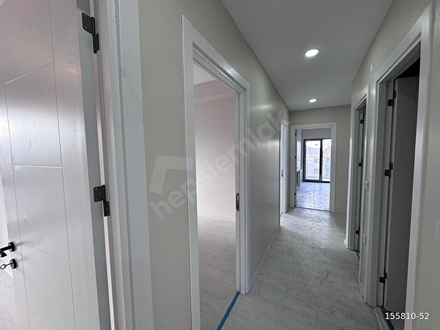 BUTİK SİTE İÇERSİNDE ARA KAT 125M2 3+1 GENİŞ BALKONLU HAVUZLU - Görsel 3