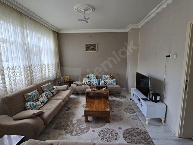 Nalçacı Cd. üzeri Satılık 2+1 Bakımlı Daire - Görsel 8
