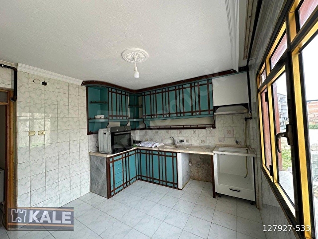 KİRAZ MERKEZDE  ZEMİN ÜSTÜ KİRALIK DAİRE