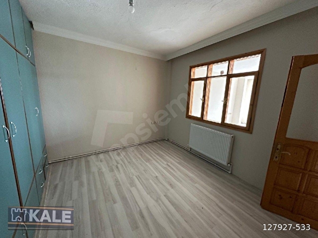 KİRAZ MERKEZDE  ZEMİN ÜSTÜ KİRALIK DAİRE - Görsel 6
