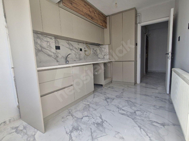 Karşıyaka Goncalar Mahallesin de Doğalgazlı Kiralık Daire - Görsel 19