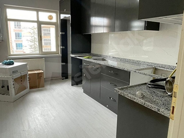 HACIKARA MAH.KIRBAŞI YOLU CEPHELİ SATILIK 3+1 DAİRE - Görsel 7