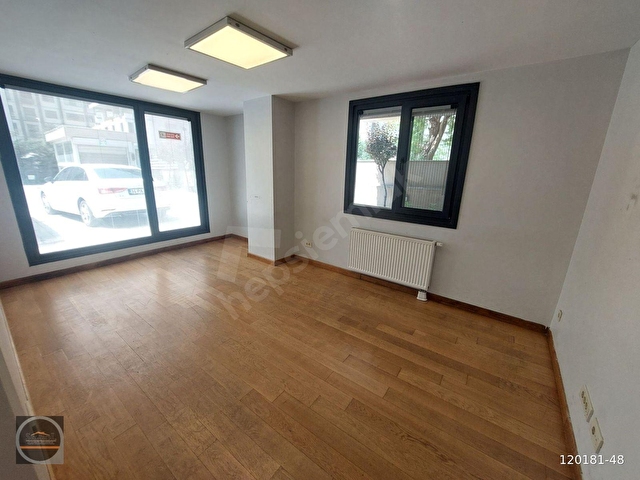 Selamiçeşme Bağdat Cad.Konut ve İş yerine Uygun Satılık 3+1Daire - Görsel 2