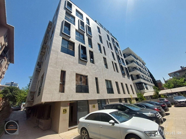 Selamiçeşme Bağdat Cad.Konut ve İş yerine Uygun Satılık 3+1Daire - Görsel 27