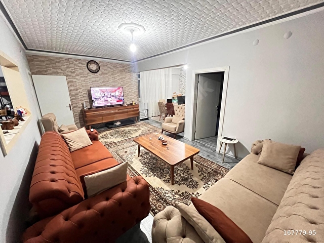 KEÇİÖREN PINARBAŞI MAH. ŞEHİTLİK METROSUNUN YANINDA 3+1 DAİRE - Görsel 7