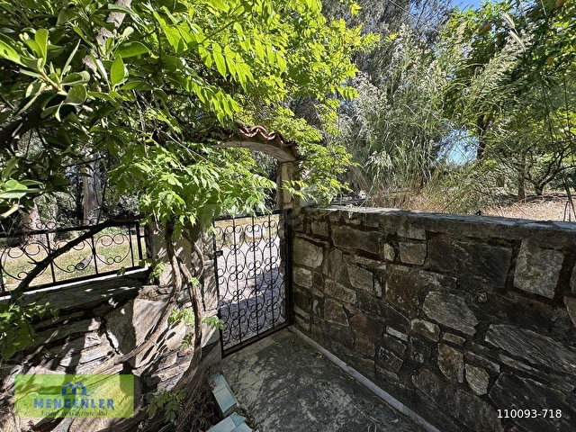 Muğla akyaka azmak nehrine sıfır 5+3 geniş bahçeli satılık villa - Görsel 4