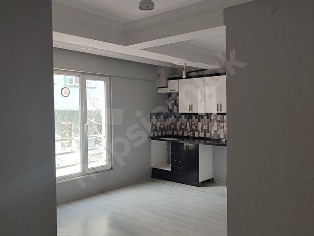 ERTUĞRULGAZİ MAHALLESİNDE 1+1 1.KAT 45 M2 KİRALIK DAİRE - Görsel 6