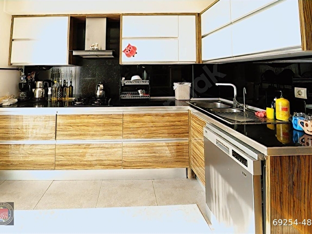 Pınarbaşı Mahallesi Satılık 4+1 Dubleks Daire