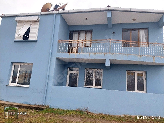 BERGAMA KOZAK YAYLASI HACIHAMZALAR MAH DE 290 m2 İKİ KATLI EV VE BAHÇESİ - Görsel 24