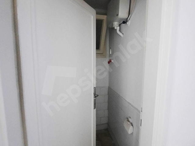 23 Nisan Parkı manzaralı, doğalgaz kombili 2.kat daire.. - Görsel 19